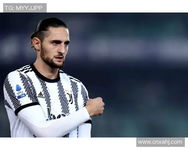 足球球星发型大揭秘从经典到创新展现个性与风格的完美结合 足球球星发型大揭秘从经典到创新展现个性与风格的完美结合